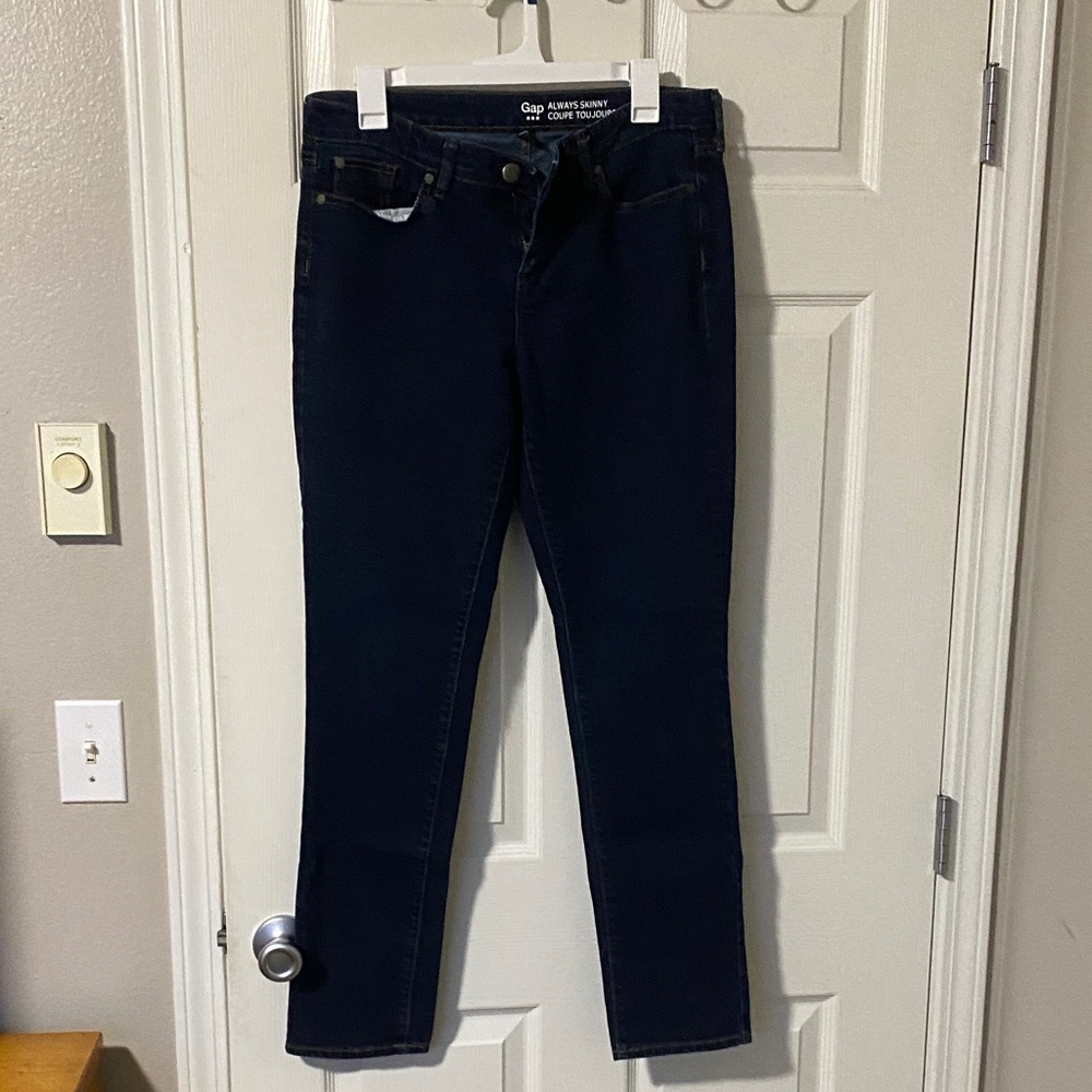 GAP Women's Navy Skinny Jeans